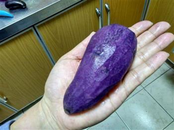 紫土豆饼的做法图解1