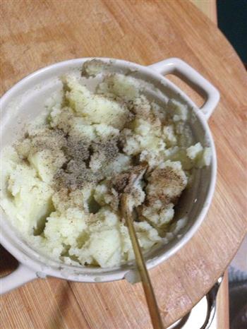 芝士焗土豆泥的做法步骤2