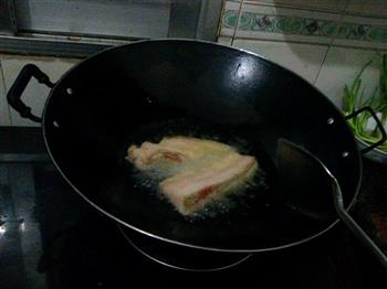 广式南乳芋头扣肉的做法步骤2