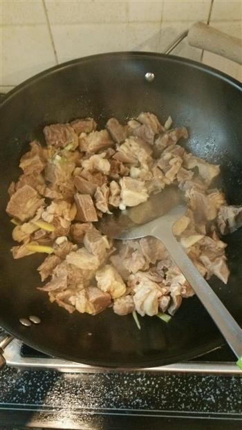 清炖牛肉火锅的做法步骤4