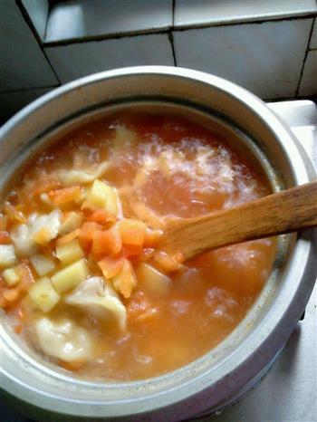 番茄土豆饺子汤的做法步骤5