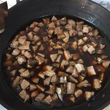 黑椒蜂蜜牛肉干&椰汁咖喱牛肉干/块的做法步骤3