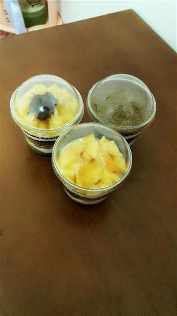 芒果酸奶木糠杯的做法步骤3