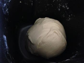 豆沙手撕面包的做法步骤5