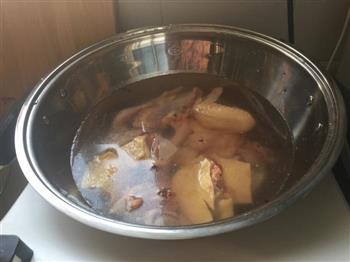 黑木耳土鸡汤的做法步骤6