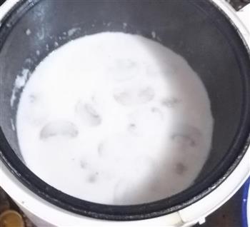 奶油蘑菇汤的做法步骤7
