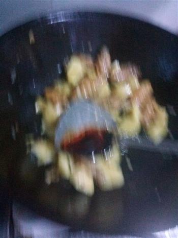 红烧鸡翅土豆的做法步骤7