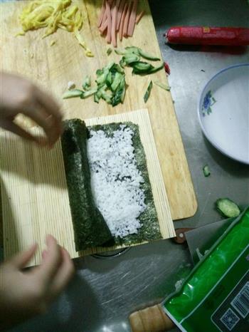 紫菜寿司的做法图解6