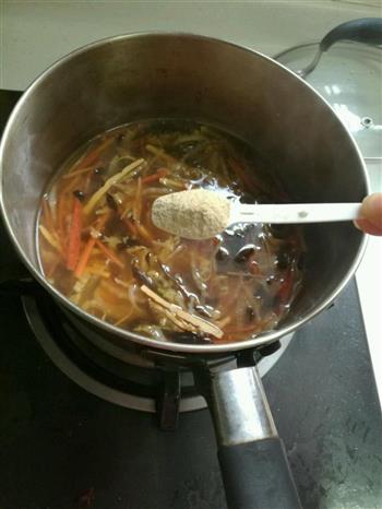 酸辣汤的做法步骤9