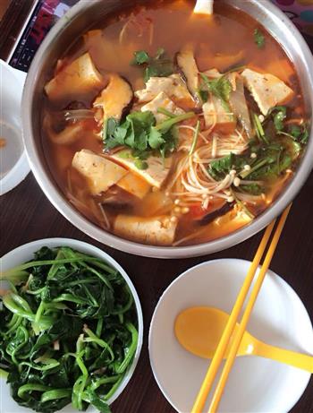 韩国辣白菜汤的做法步骤5