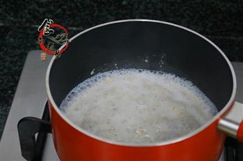 香蕉牛奶燕麦粥的做法步骤5