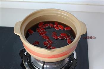 桂圆红枣甜汤的做法图解3