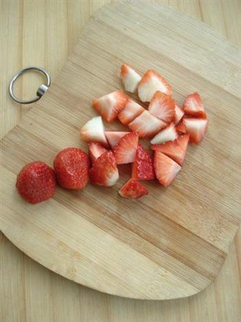奶香草莓松饼的做法步骤7