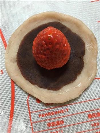 私房版本草莓大福-超美味，皮薄馅大低甜度的做法图解5