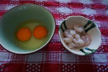 虾仁蒸蛋-宝宝辅食的做法步骤1