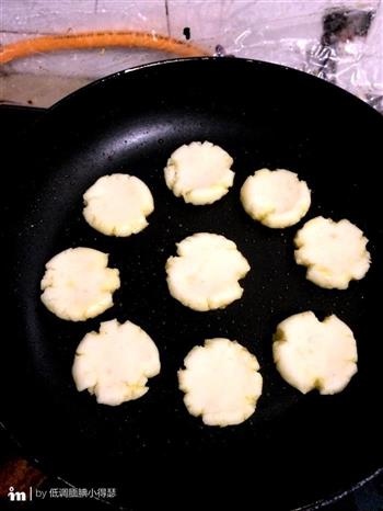 香煎土豆饼的做法步骤7