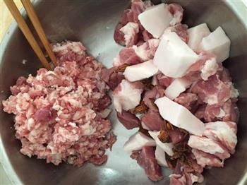 芹菜猪肉饺子的做法步骤3