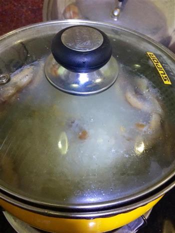 海参鱼肉粥的做法步骤7