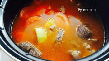 番茄土豆牛肉汤的做法步骤9