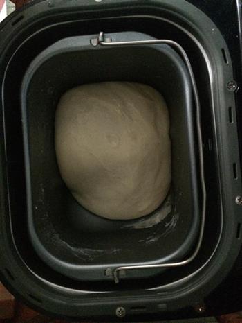 超松软的酸奶椰蓉面包的做法步骤5