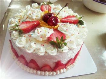 草莓生日蛋糕的做法步骤11