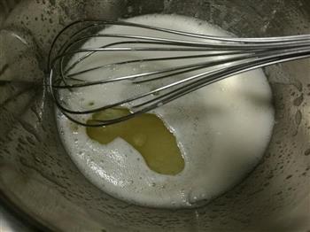 芝麻薄脆瓦片酥-消耗剩余蛋白的做法步骤4