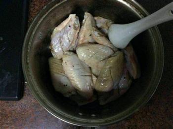 脆皮香酥-麻油鸡翅的做法步骤2