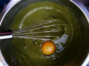 抹茶蜜豆奶油卷的做法步骤3