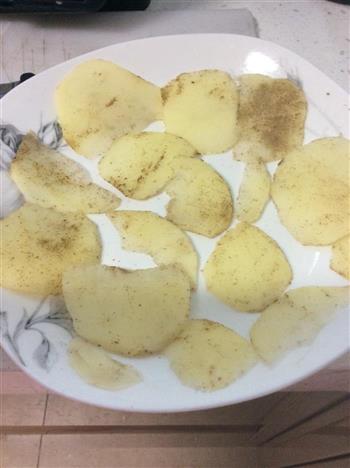 椒盐薯片的做法步骤3