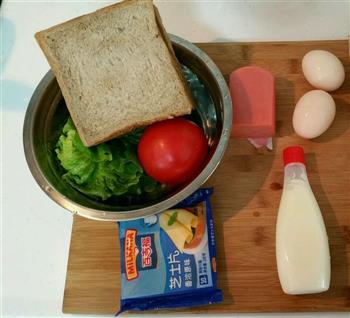 爱心早餐-三明治的做法步骤1