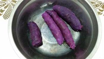 紫薯芝麻饼的做法图解1