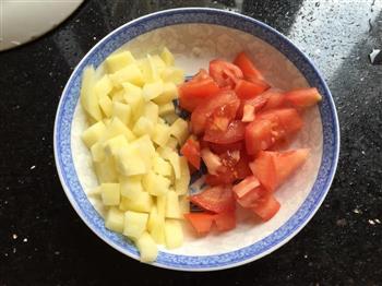 宝宝辅食-番茄土豆排骨粥的做法步骤3