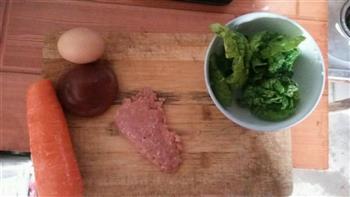 肉沫蔬菜糯米圆子的做法步骤2