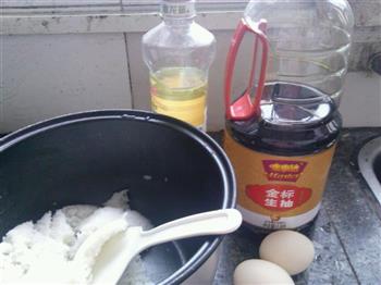 蛋炒饭的做法步骤1