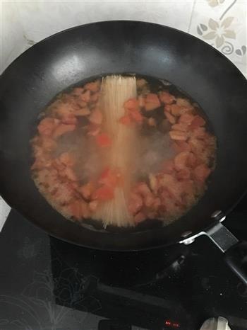 西红柿面条汤的做法图解4