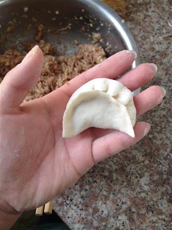 猪肉白菜水饺的做法步骤5