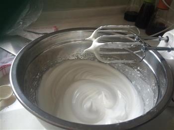 酸奶帕夫洛娃蛋糕的做法步骤3