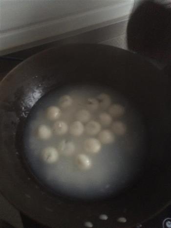 米酒蛋花汤圆汤的做法步骤1