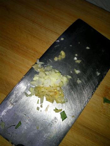 辣白菜炖豆腐的做法步骤3
