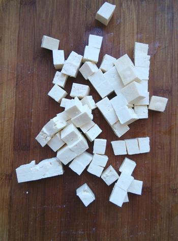 豆豉蒜香炸豆腐的做法图解1