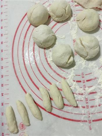 蘑菇红豆包的做法步骤5