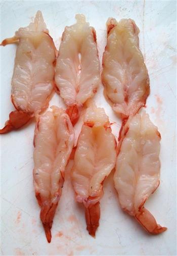 鲜虾鸡丁-什锦酱油炒饭的做法图解1