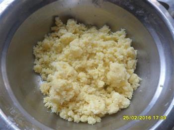格外香醇的淡奶油辫子面包的做法图解8