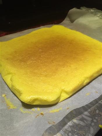 黄金蛋糕卷的做法步骤4