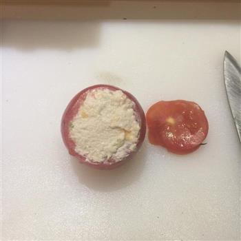 西红柿酿金枪鱼沙拉的做法图解3