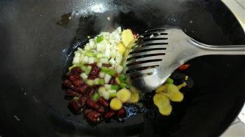 迷迭香干锅花菜的做法步骤5