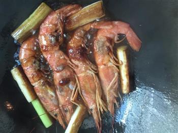红烧虾的做法步骤6