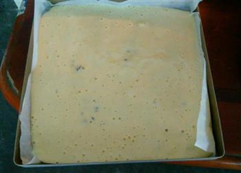 葡萄干蛋糕卷的做法步骤6