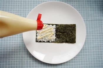 丘比沙拉酱-手卷寿司的做法步骤5