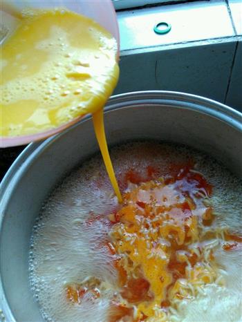 番茄鸡蛋汤面的做法步骤7